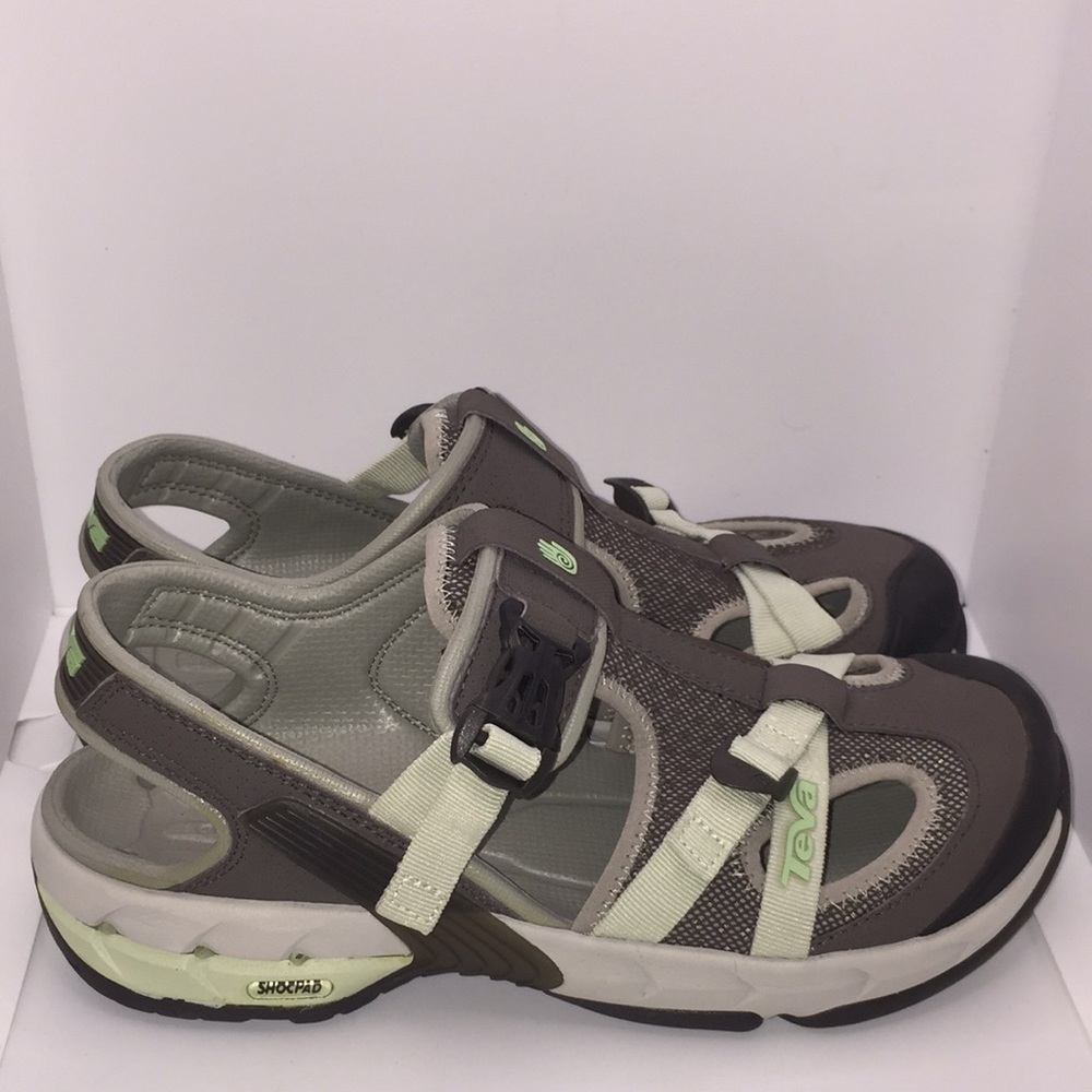 Teva Itunda 4265 Women’s Sports Closed Toe Hiking Sandals Size 9